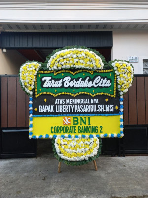 Papan Bunga Duka di Megaluh