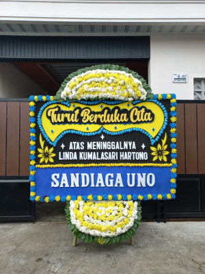 Papan Bunga Duka di Megaluh